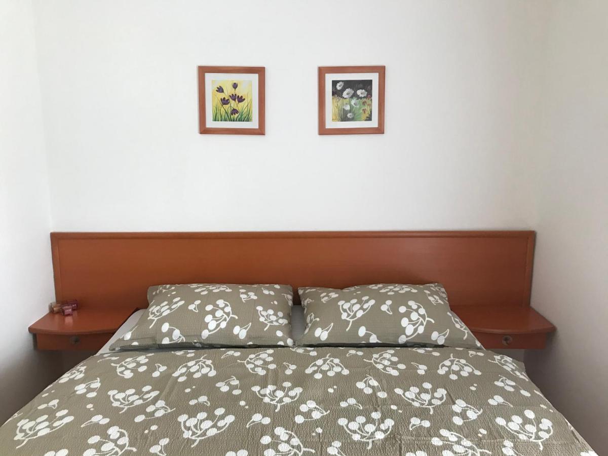 Lili Apartman Birdland Buekfuerdo מראה חיצוני תמונה