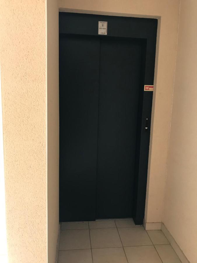 Lili Apartman Birdland Buekfuerdo מראה חיצוני תמונה